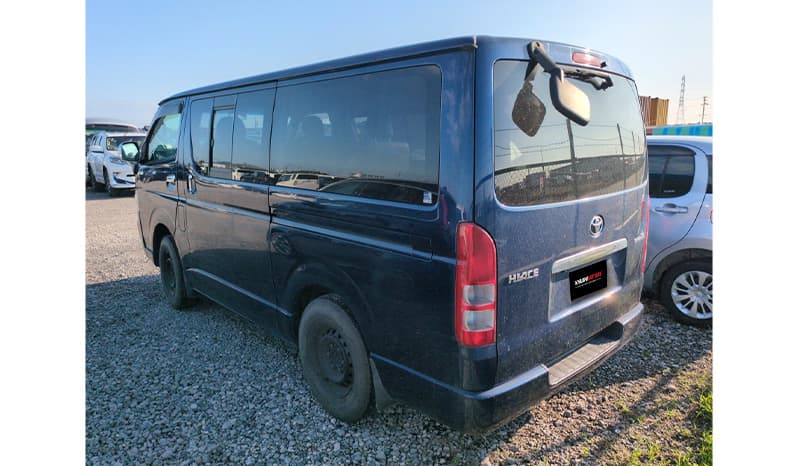 2010 Toyota Hiace Super GL image-3