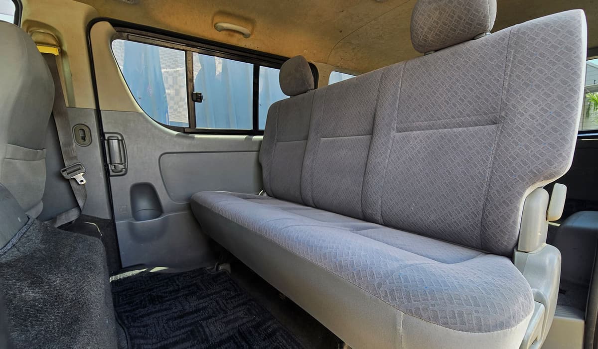2010 Toyota Hiace Super GL image-14