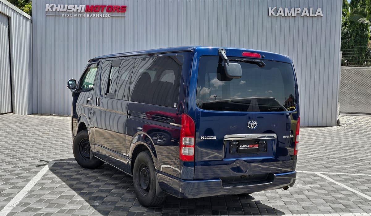 2010 Toyota Hiace Super GL image-19