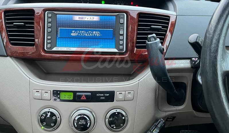 2002 Toyota Noah image-10