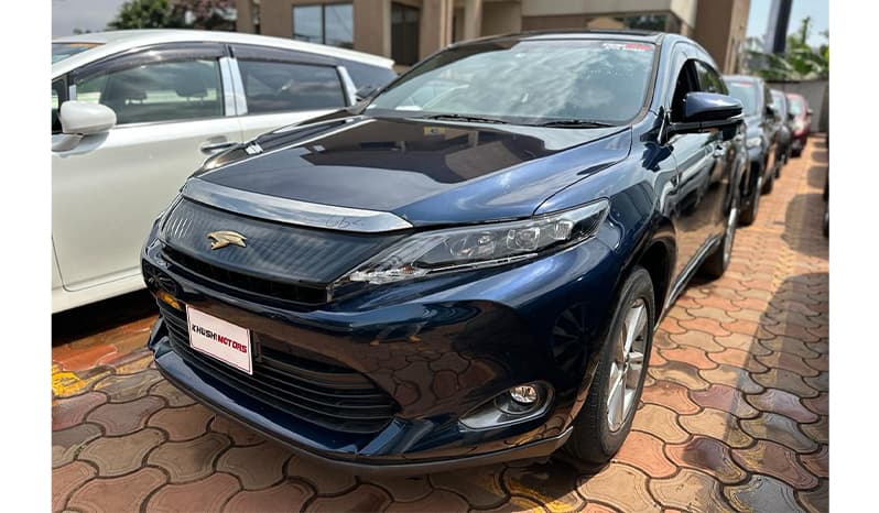 2015 Toyota Harrier image-9
