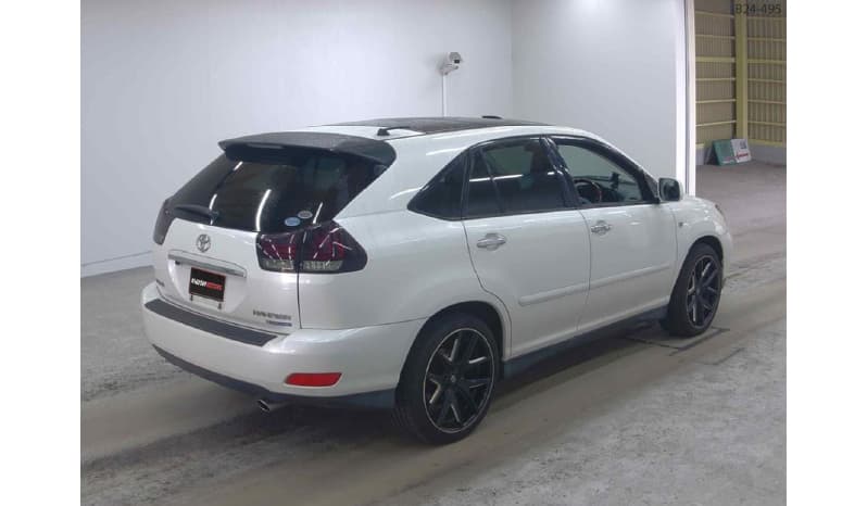 2011 Toyota Harrier image-3
