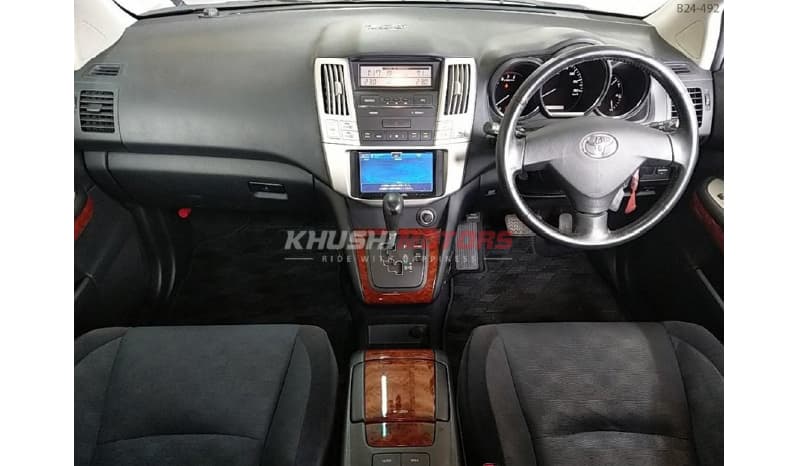 2011 Toyota Harrier image-2