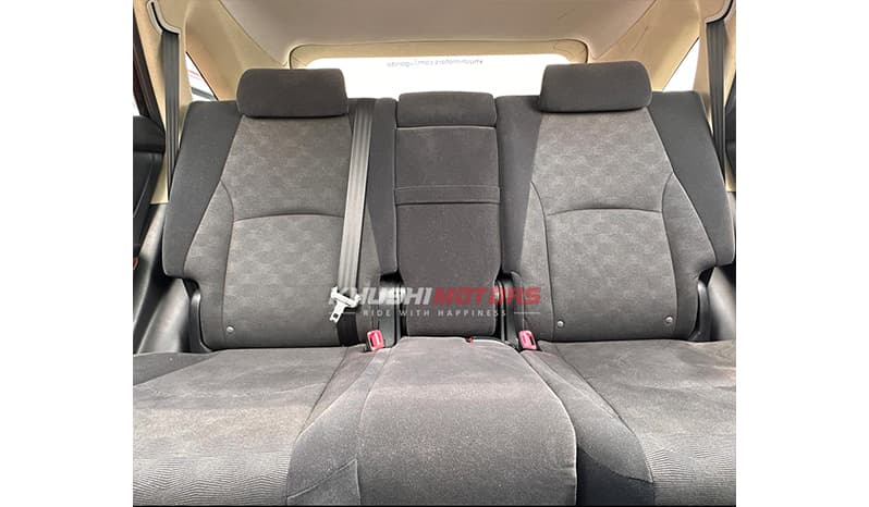 2011 Toyota Harrier image-7