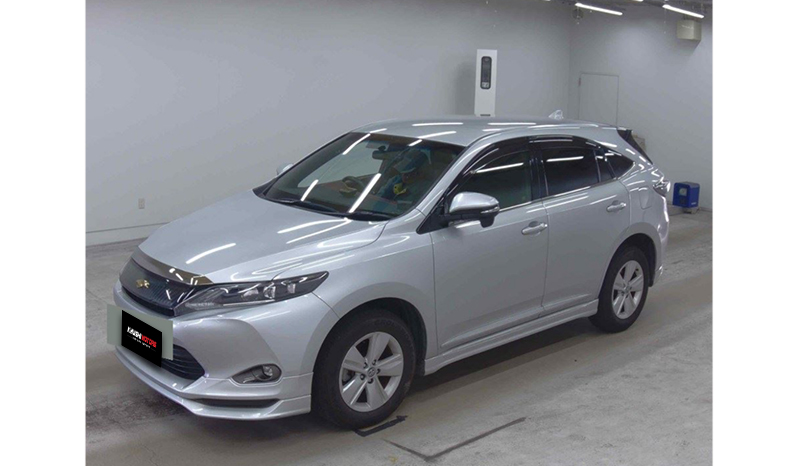 2015 Toyota Harrier image-2