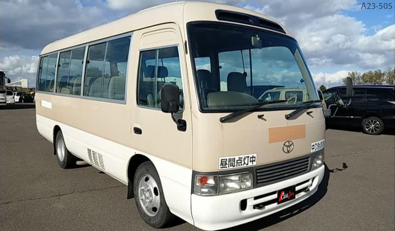 2001 Toyota Coaster image-1