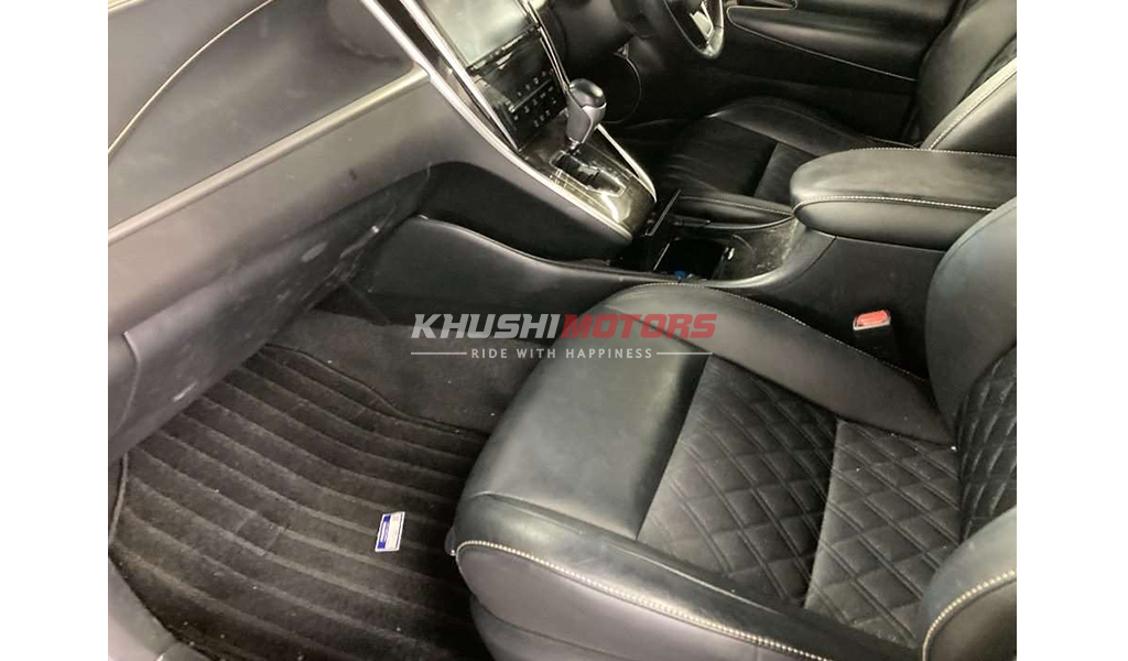 2016 Toyota Harrier image-2