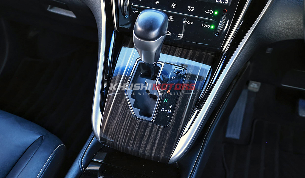 2016 Toyota Harrier image-15