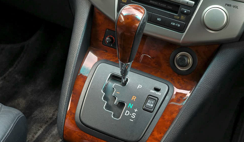 2012 Toyota Harrier image-16