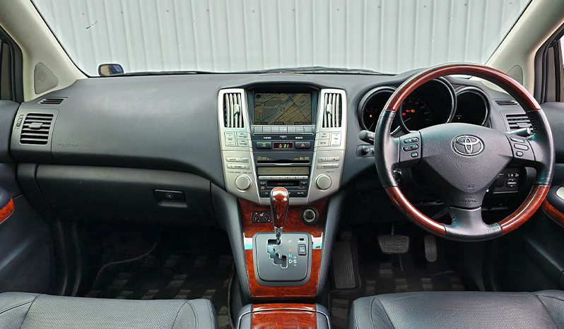 2012 Toyota Harrier image-12