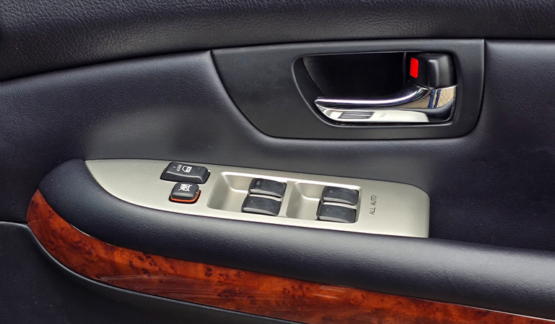 2012 Toyota Harrier image-14