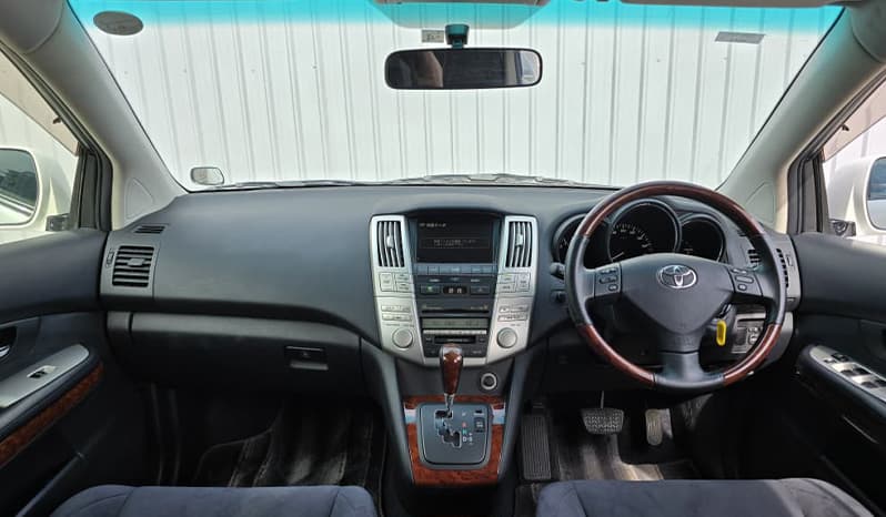 2012 Toyota Harrier image-8