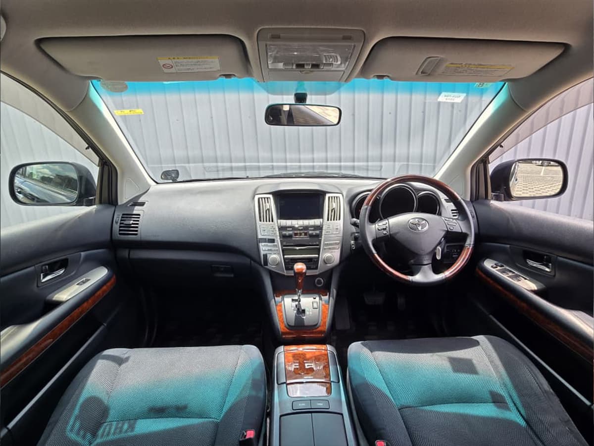 2010 Toyota Harrier image-15