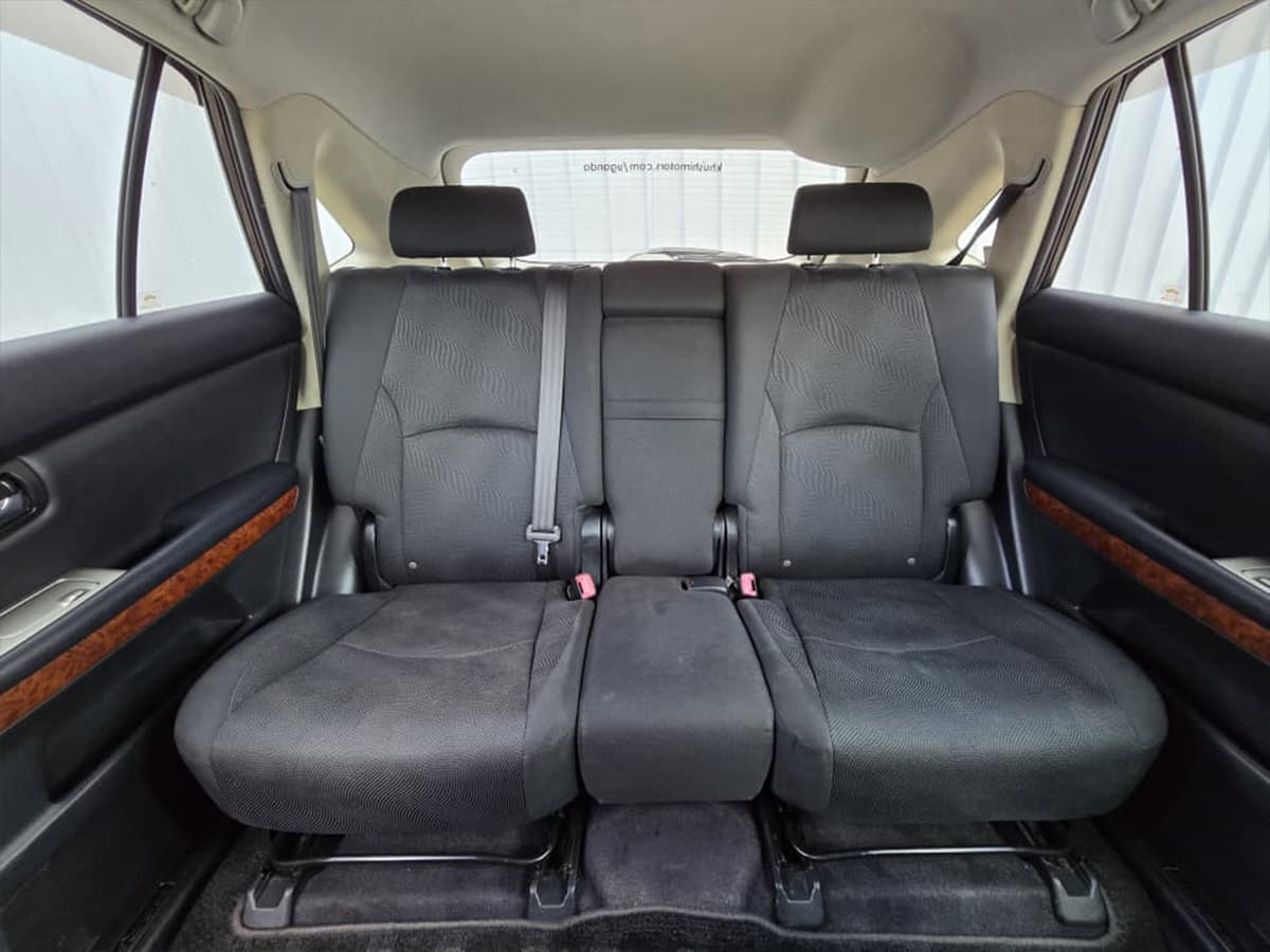 2010 Toyota Harrier image-17