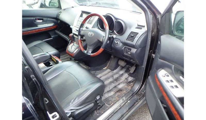 2012 Toyota Harrier image-4