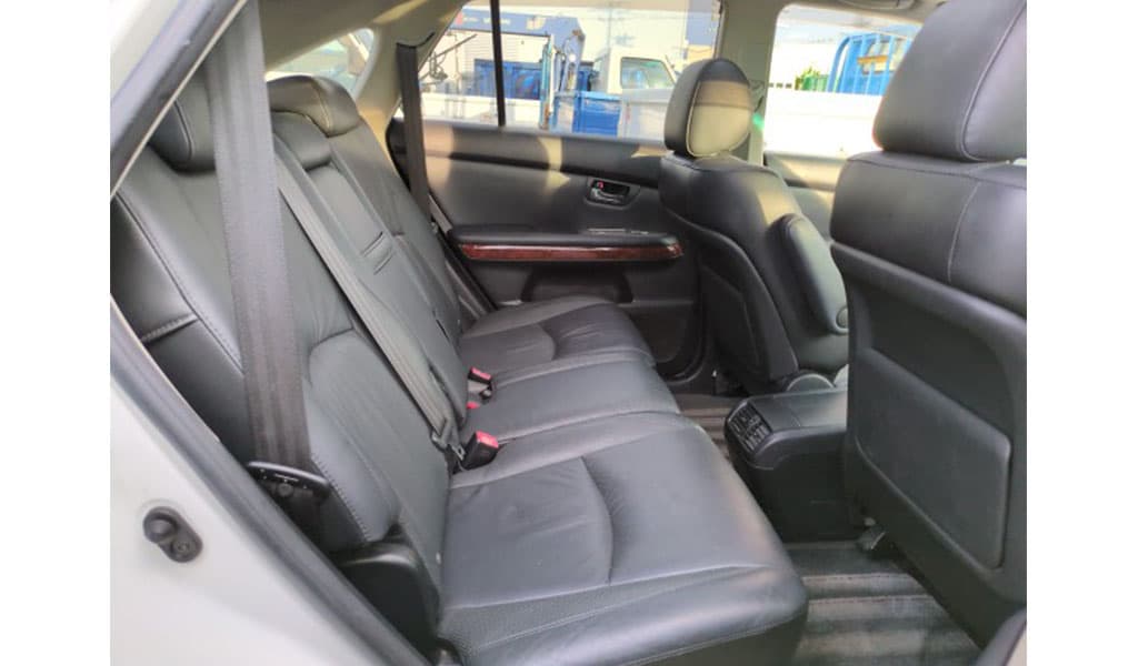 2010 Toyota Harrier image-9