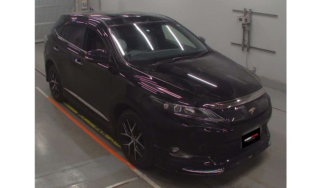 2016 Toyota Harrier image-1