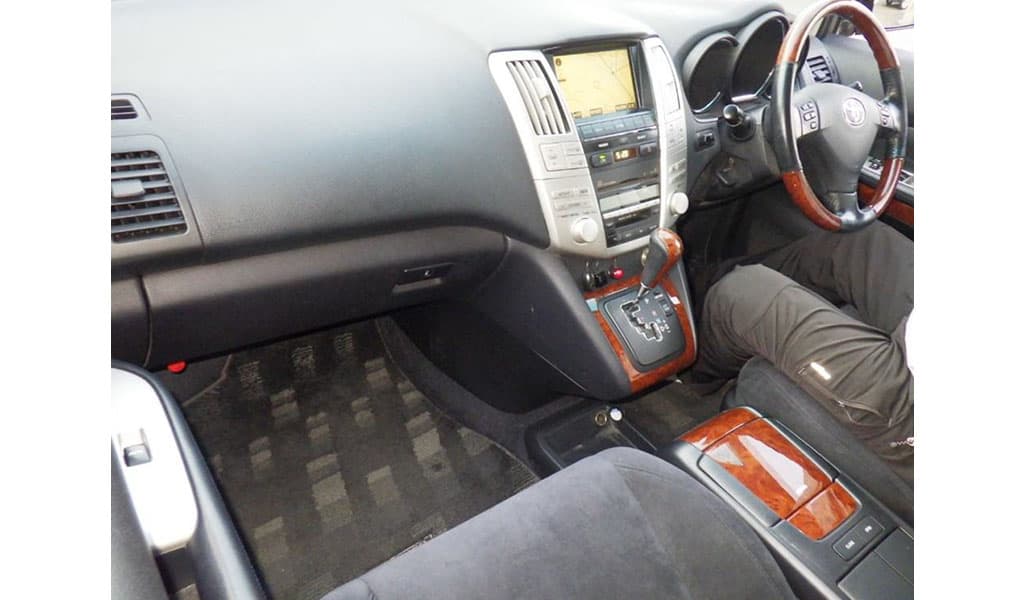 2016 Toyota Harrier image-6