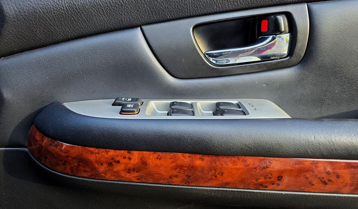 2010 Toyota Harrier 240G image-11