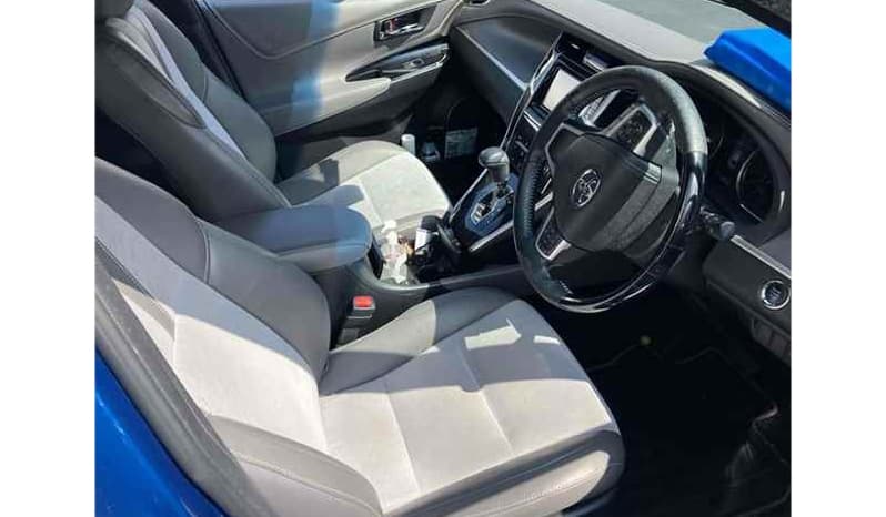 2017 Toyota Harrier Premium Stylish image-6