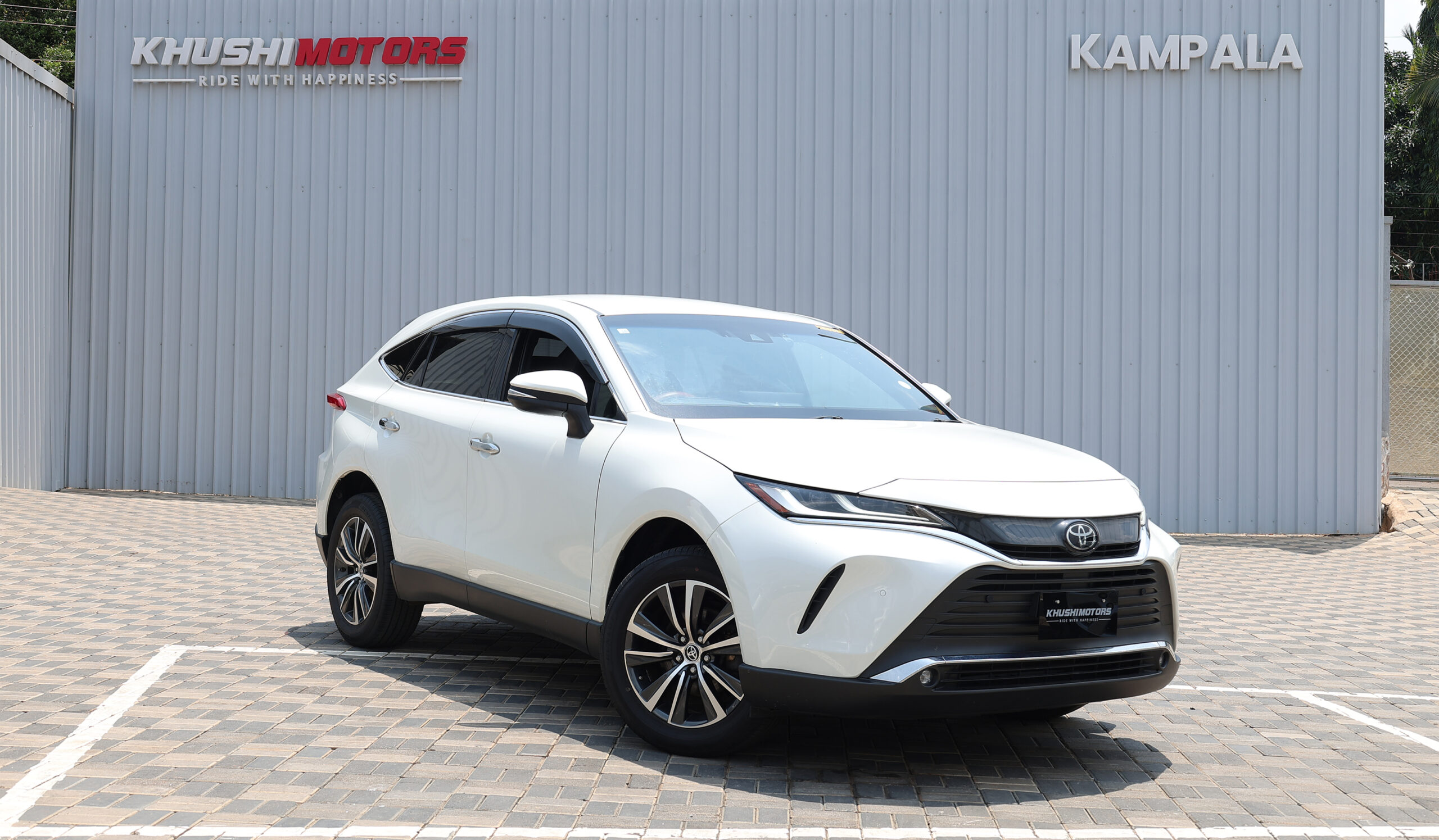 2020 Toyota Harrier G image-1