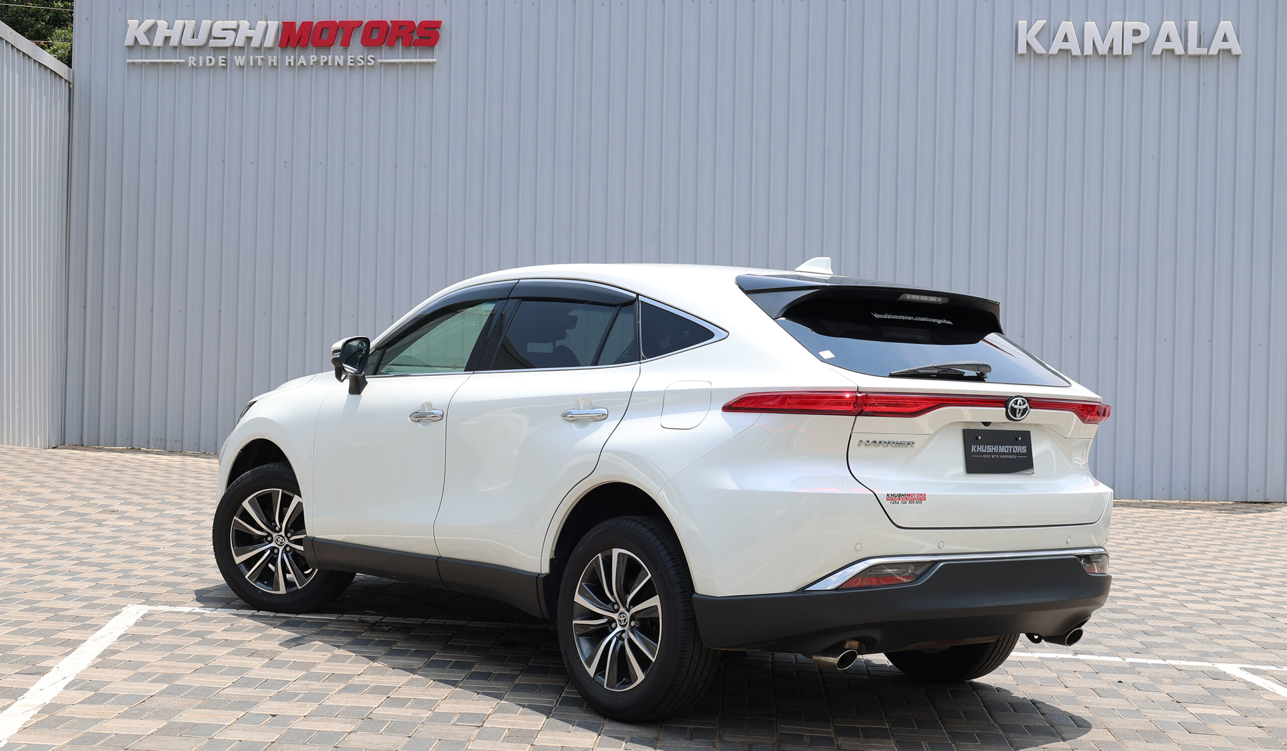 2020 Toyota Harrier G image-4