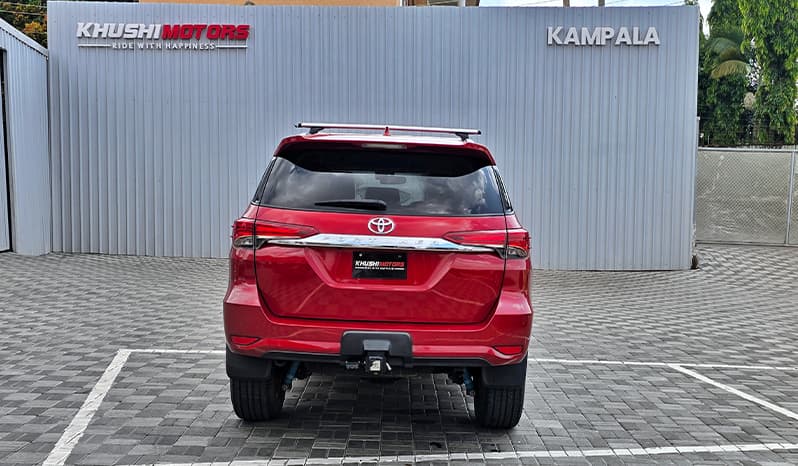2020 Toyota Fortuner image-8