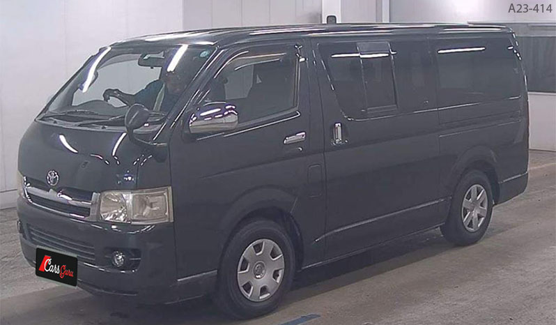 2006 Toyota Hiace image-2