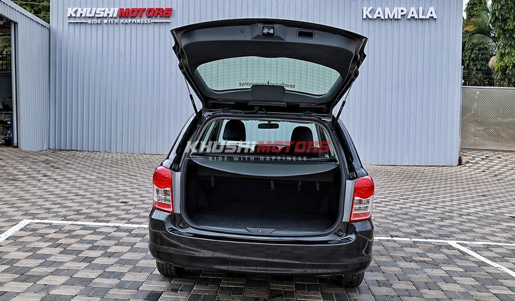 2012 Toyota Corolla Fielder image-16
