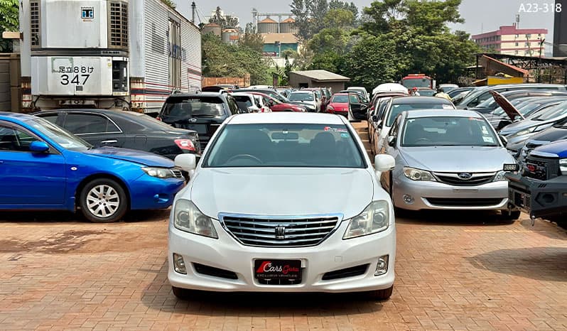 2008 Toyota Crown image-1