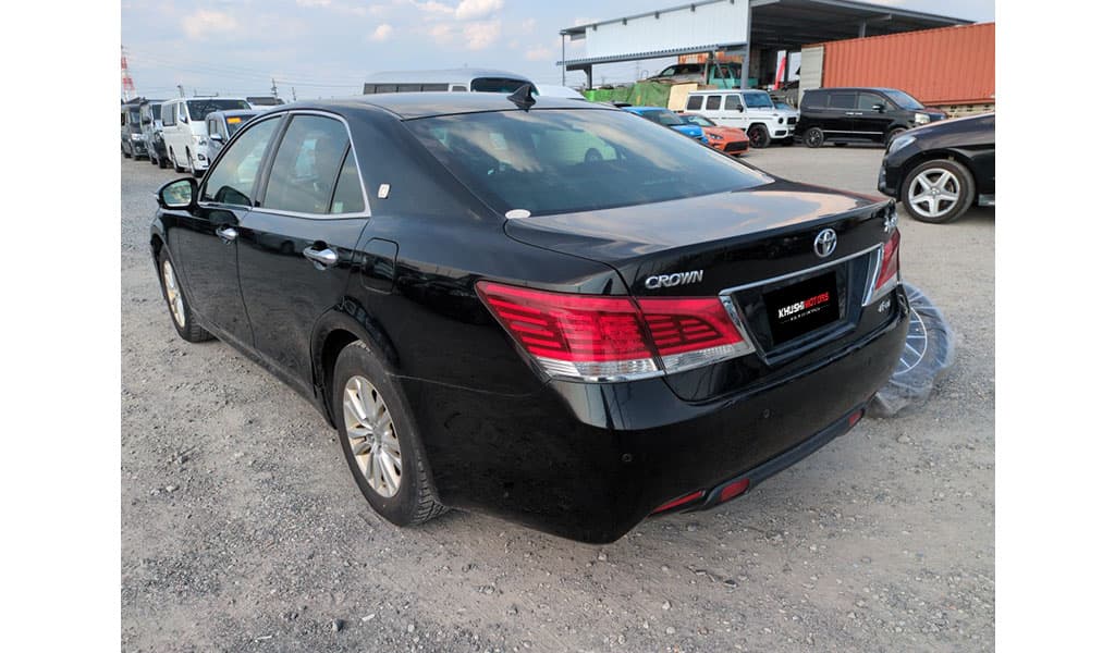 2013 Toyota Crown Royal Saloon Gi image-3