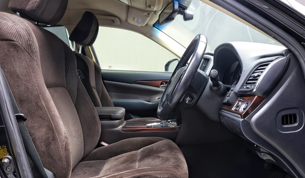 2013 Toyota Crown Royal Saloon Gi image-15