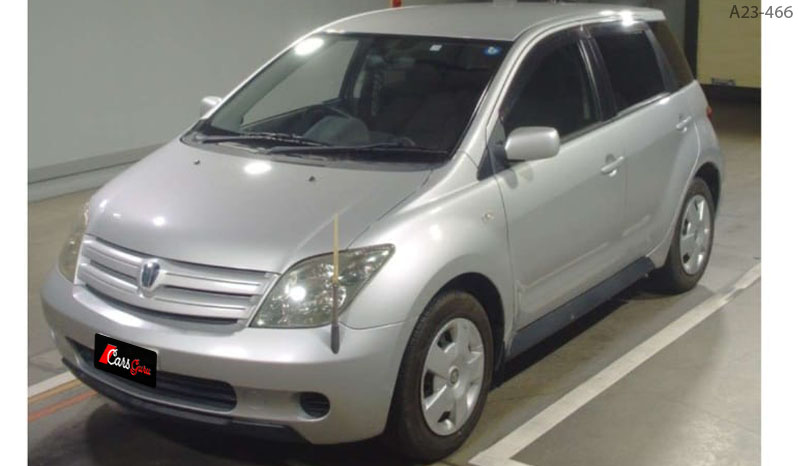 2003 Toyota IST image-7