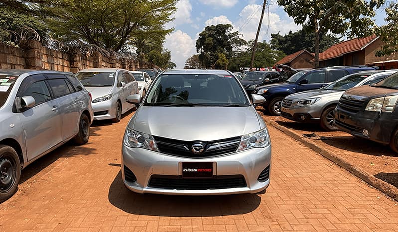2015 Toyota Corolla Fielder image-1