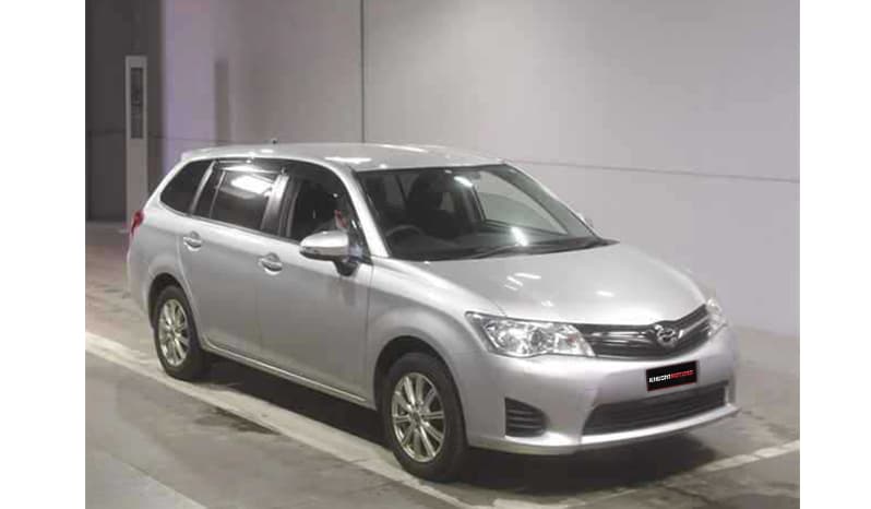 2015 Toyota Corolla Fielder image-6