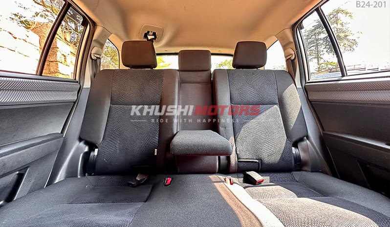 2015 Toyota Corolla Fielder image-9