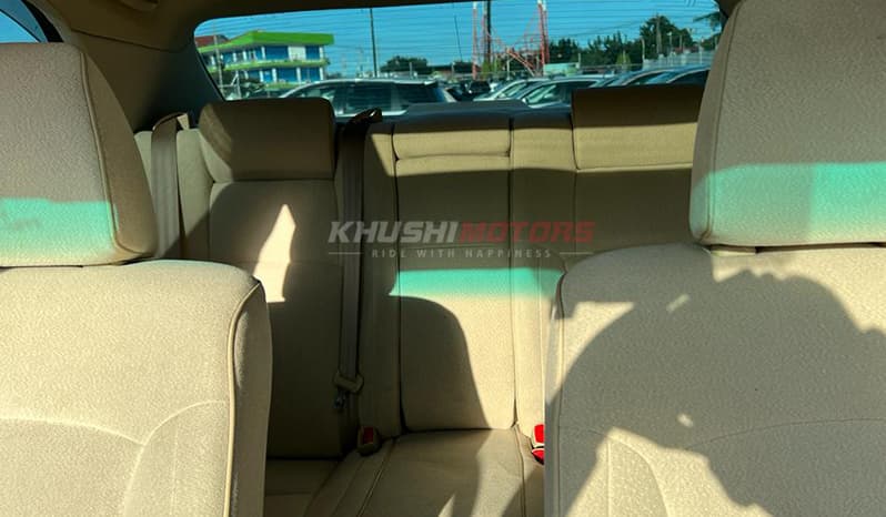 2004 Toyota Crown Royal Saloon image-21