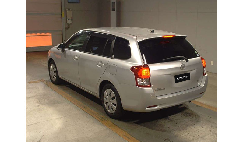2012 Toyota Corolla Fielder image-6