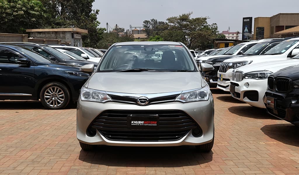 2015 Toyota Corolla Axio image-18