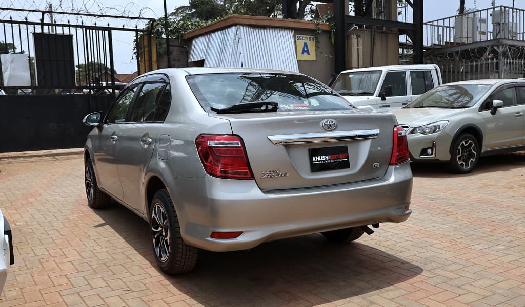 2015 Toyota Corolla Axio image-20