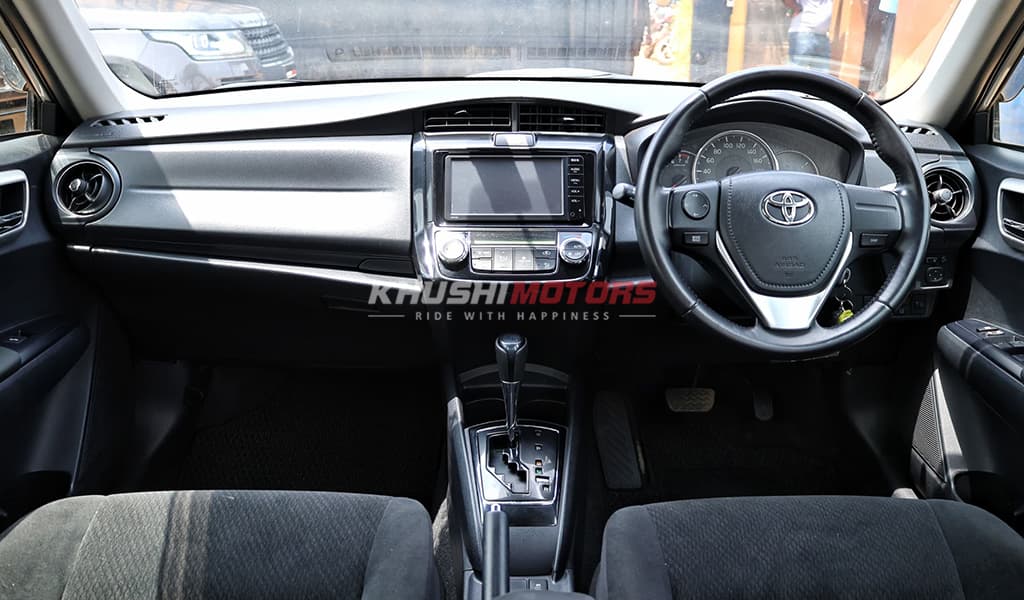 2015 Toyota Corolla Axio image-22
