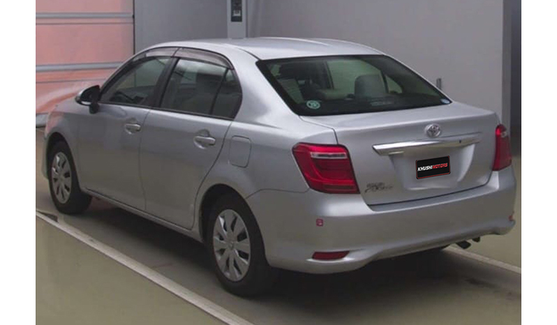 2015 Toyota Corolla Axio image-4