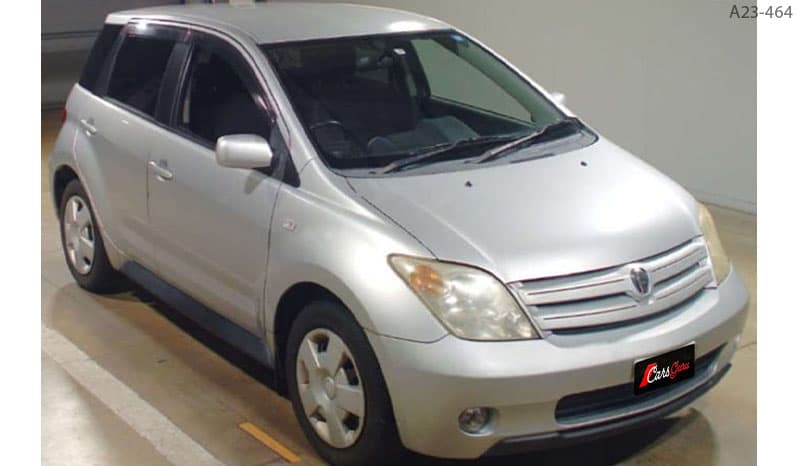 2003 Toyota IST image-2