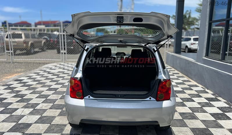 2003 Toyota IST image-12