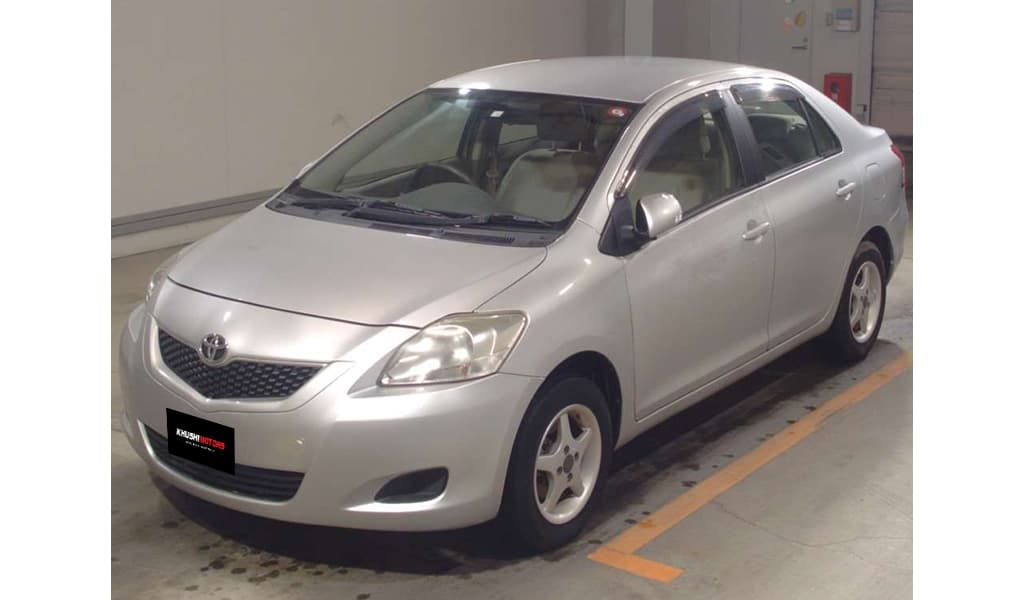 2012 Toyota Belta image-3