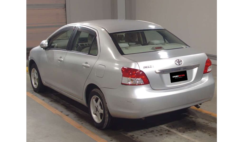 2012 Toyota Belta image-4