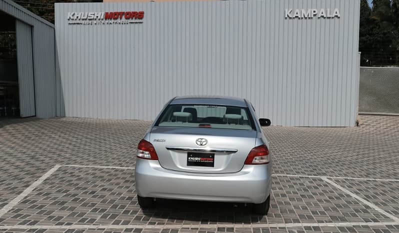 2012 Toyota Belta image-12