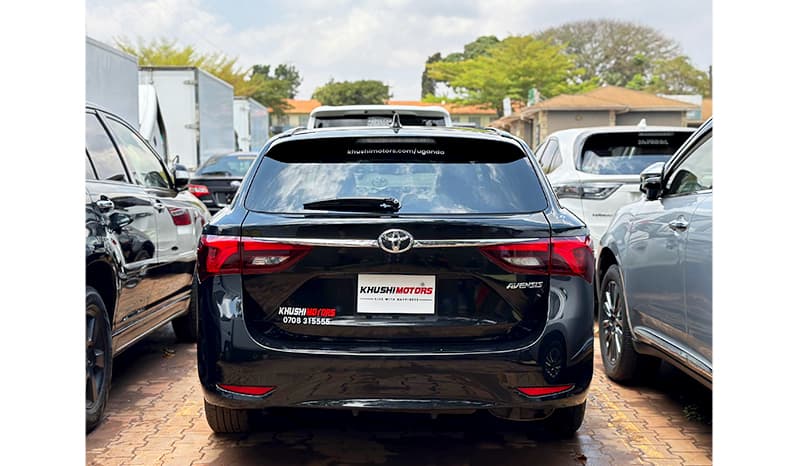 2015 Toyota Avensis image-10