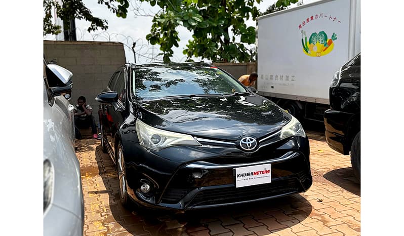2015 Toyota Avensis image-12