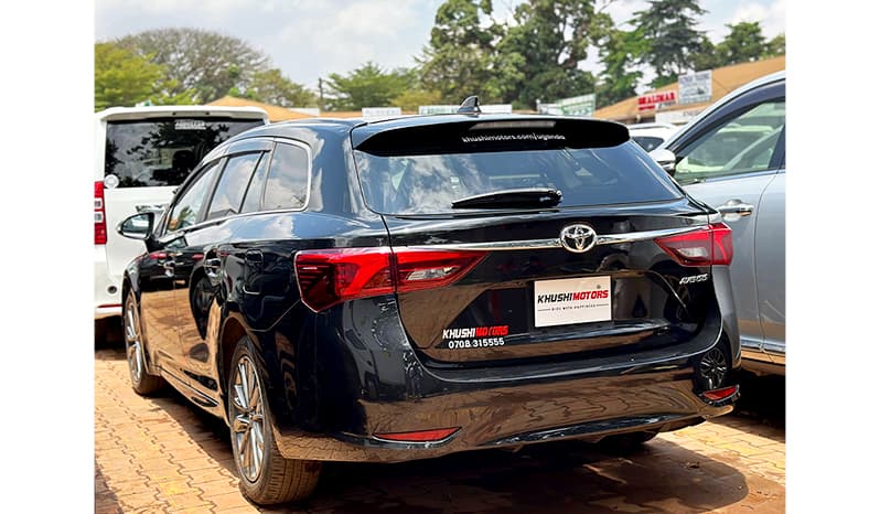 2015 Toyota Avensis image-18